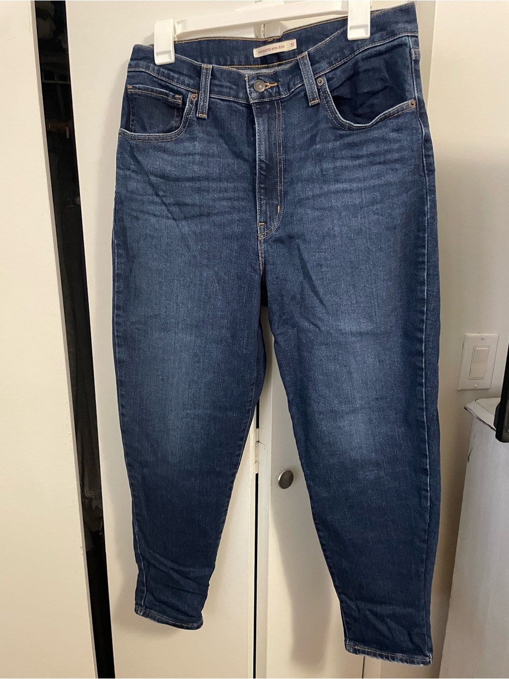 Levi's High-Rise Women's Jeans in Dark Blue Denim